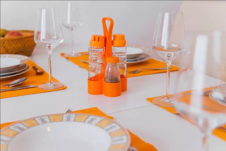 Apartment A1 – Table set for dinner