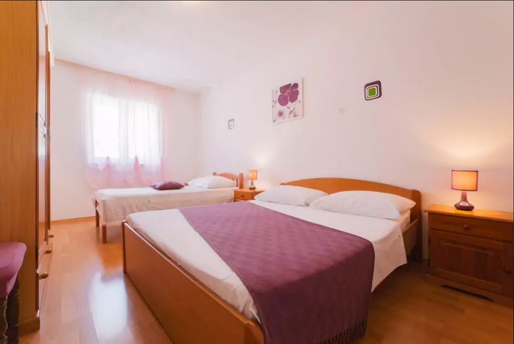 Apartment A2 – North bedroom