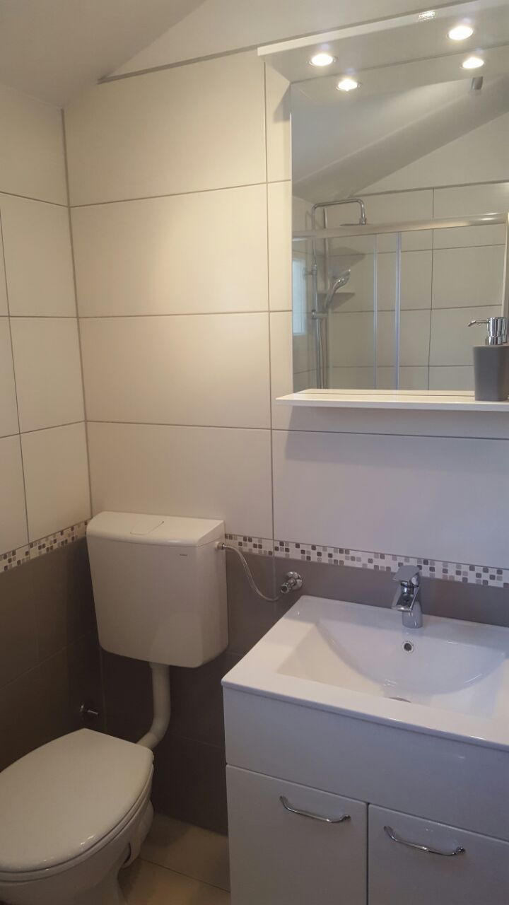 Apartment A4 – Bathroom