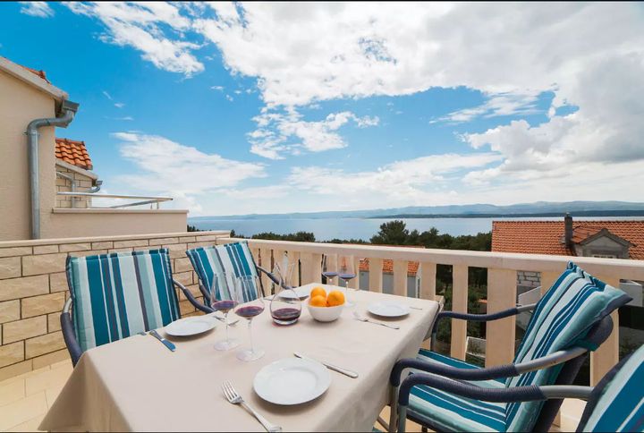 Apartment A4 – Sea-view terrace
